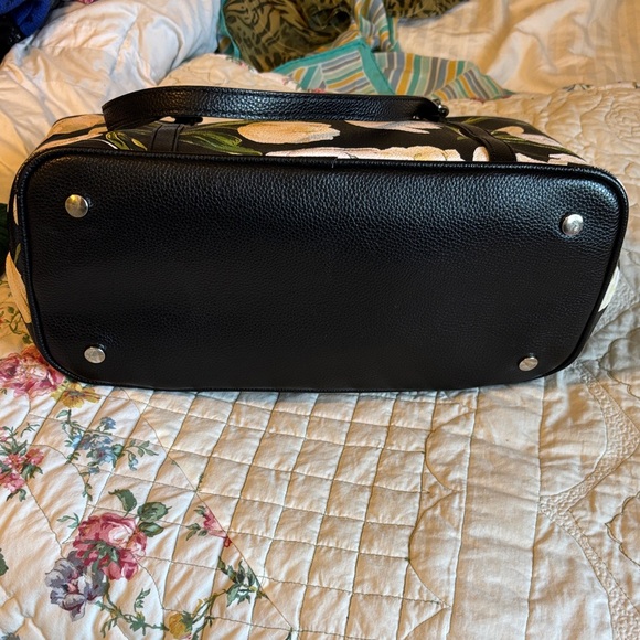 Dana Buchanan White Tulip Floral Black Tote Bag 16” - Picture 10 of 14